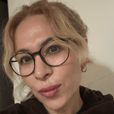 Eylem Eşsizoğlu Profile Pic